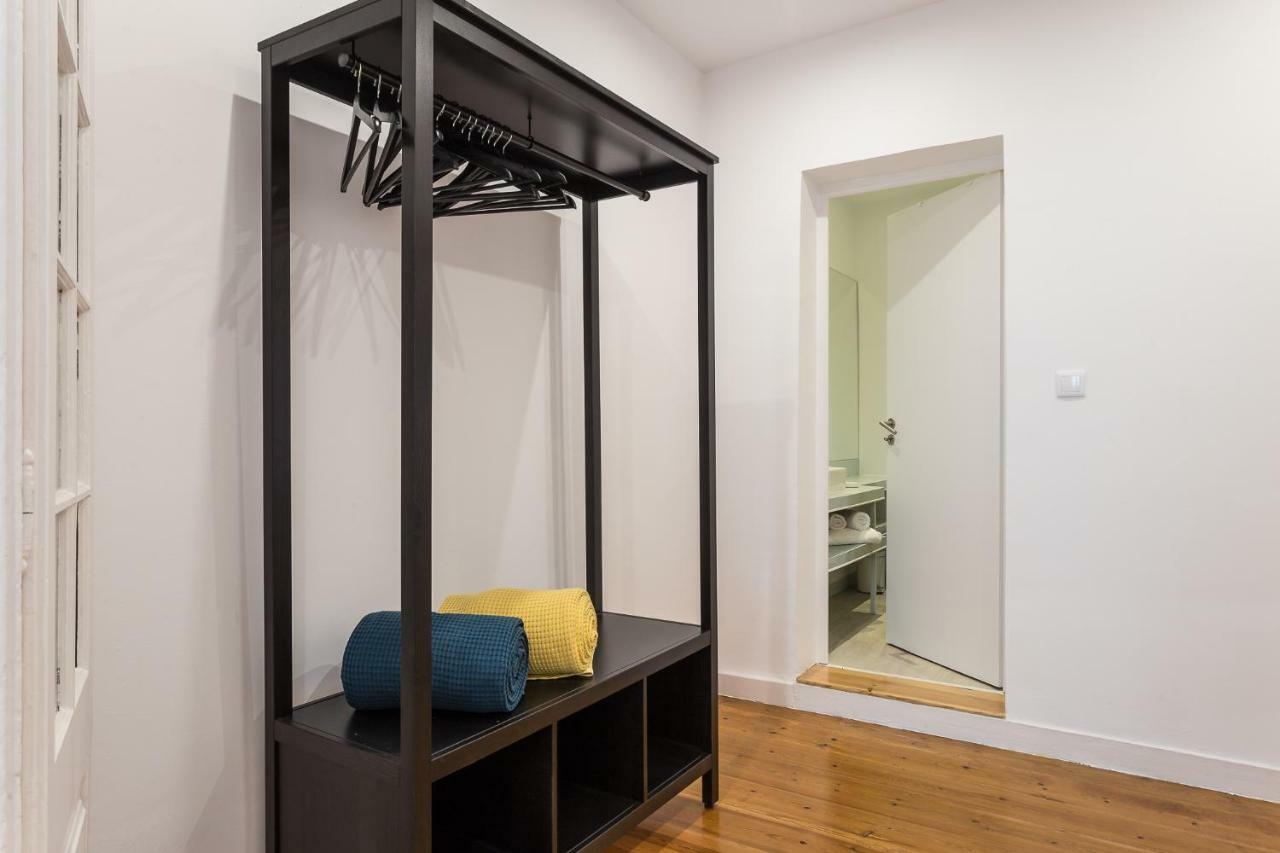 Three Bedroom Apartment In Historical Centre -Bairro Alto Lisboa Extérieur photo