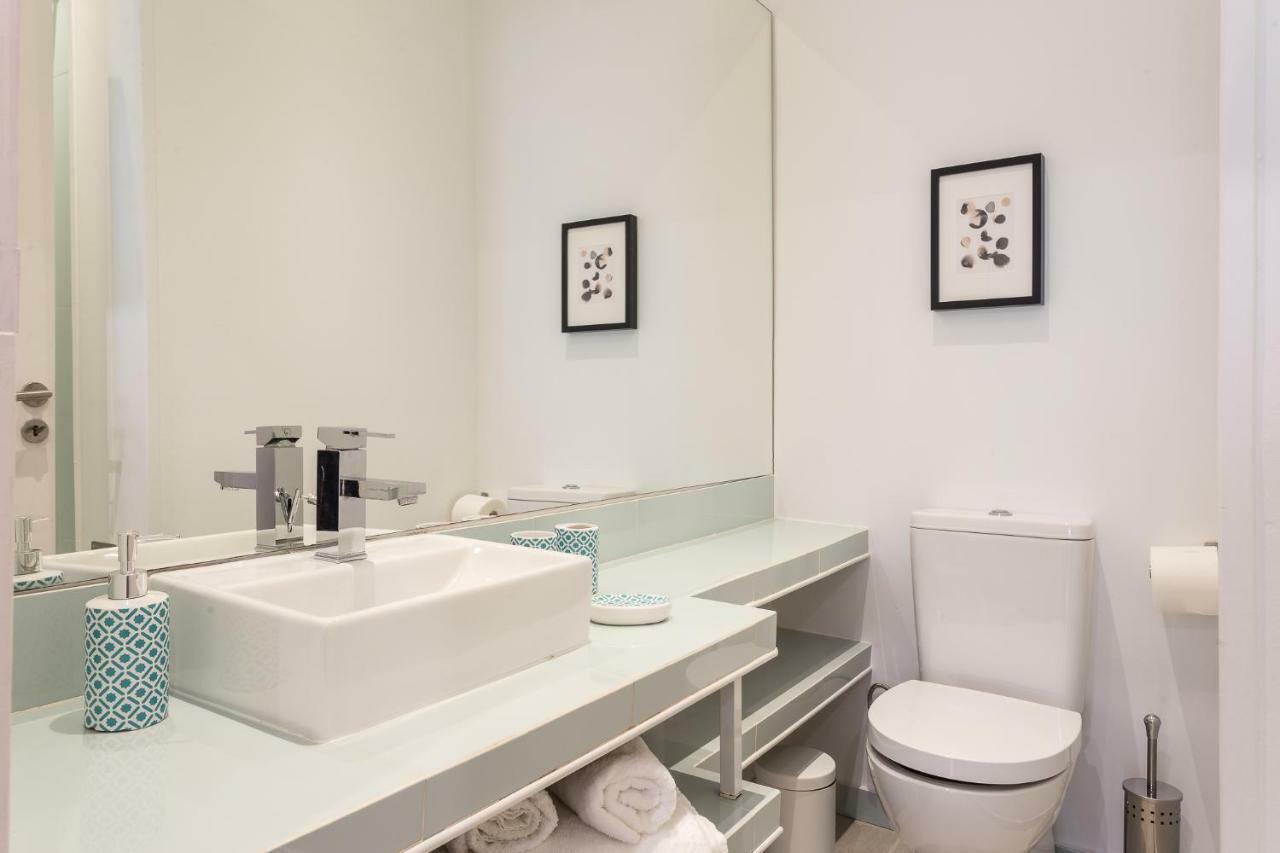 Three Bedroom Apartment In Historical Centre -Bairro Alto Lisboa Extérieur photo